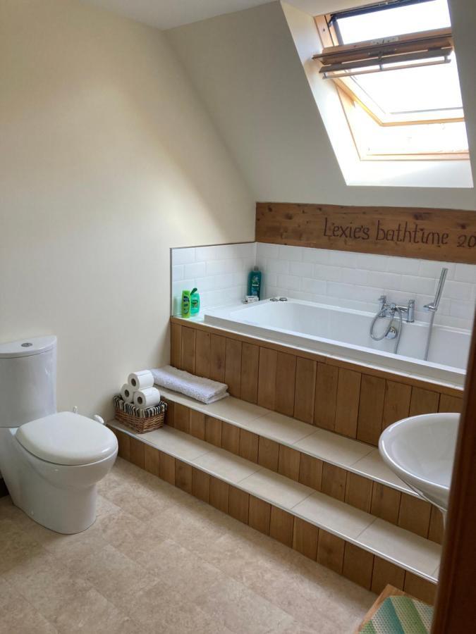 Springbank Apartment - Sleeps 4 - Pet Friendly Fort William Eksteriør bilde