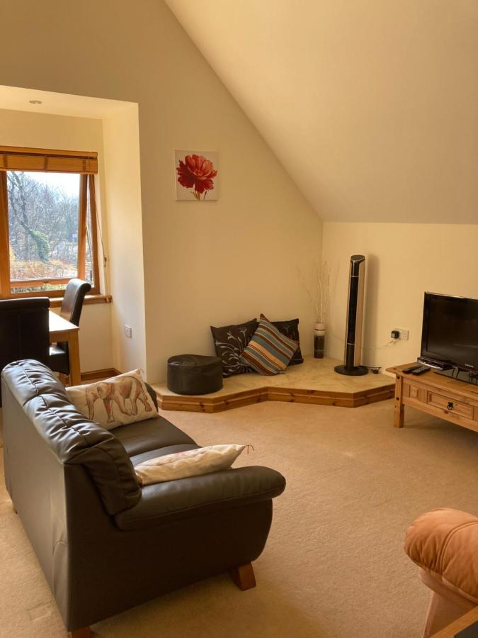 Springbank Apartment - Sleeps 4 - Pet Friendly Fort William Eksteriør bilde